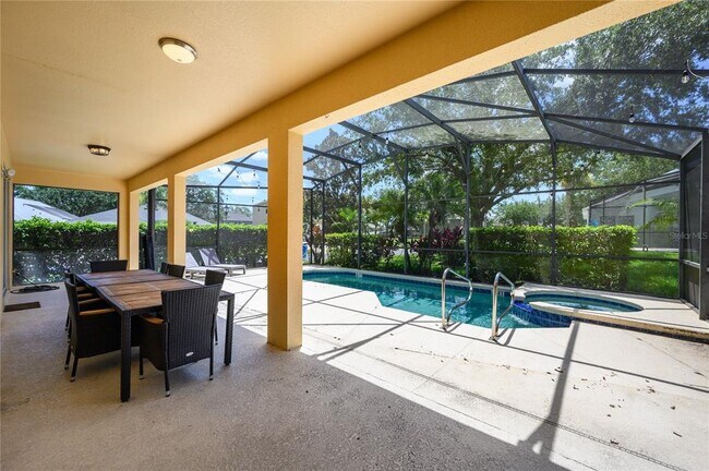 Building Photo - 8500 Sunrise Key Dr