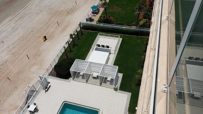 Building Photo - 3000 N Atlantic Ave