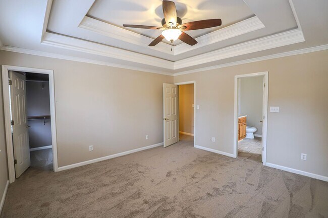 Building Photo - 3 Bedroom 2.5 Bath home in Martinez