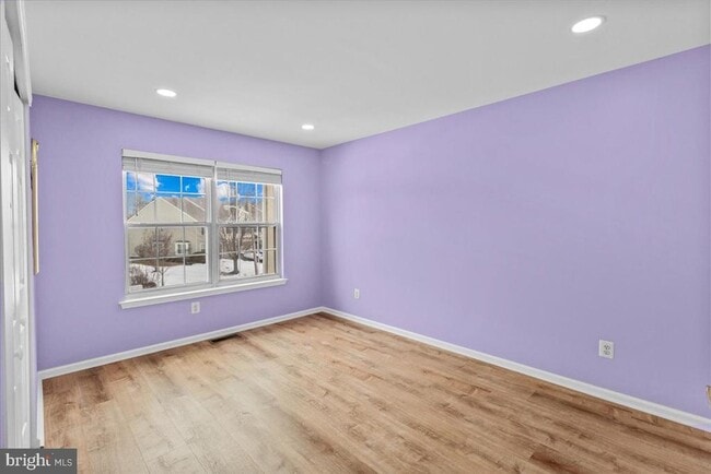 Building Photo - 14 Hearthstone Ln