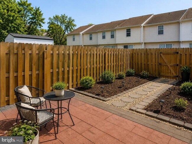 Building Photo - 10505 Boxmeer Ct