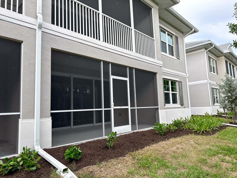 Lanai - 262 Indies Dr E