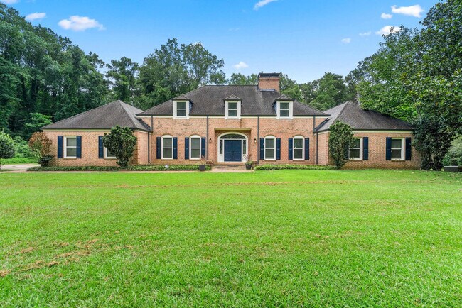 Building Photo - 6043 Giles Rd