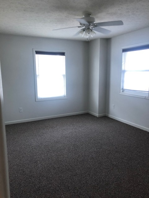Building Photo - 1718 W Sunstone Dr