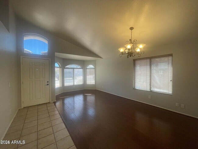 Building Photo - 2230 E Menadota Dr