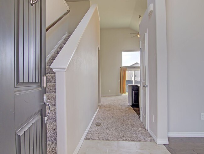 Building Photo - 10801 Saco Dr