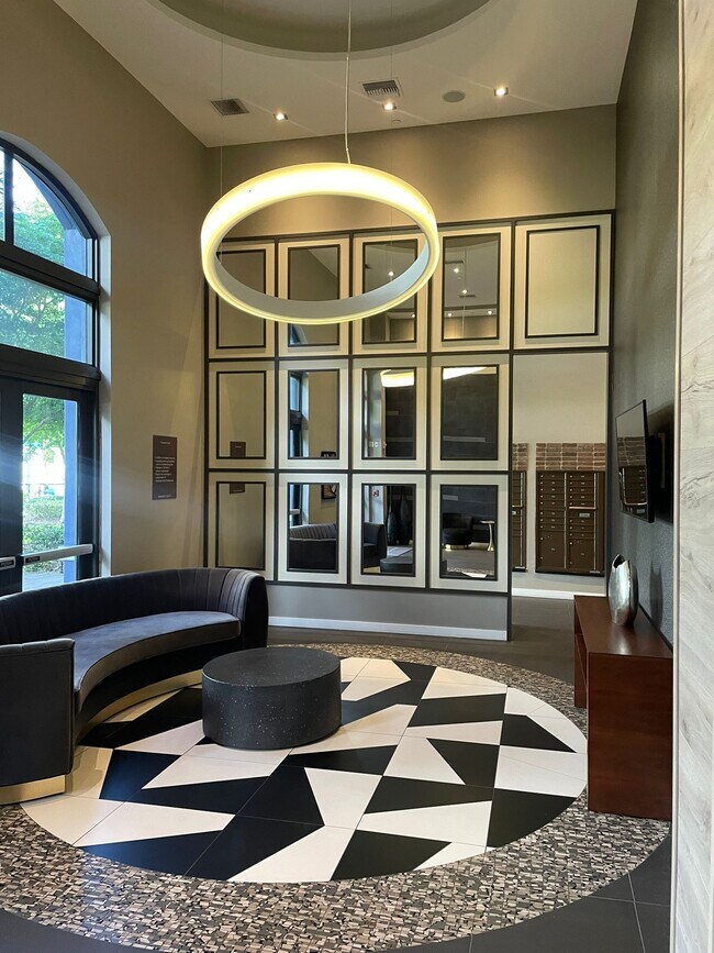 Building Photo - 7320 SW 79th St