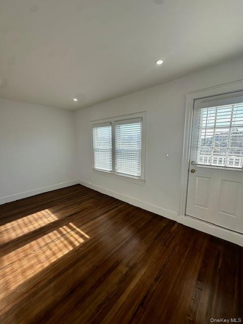 Building Photo - 661 E Olive St