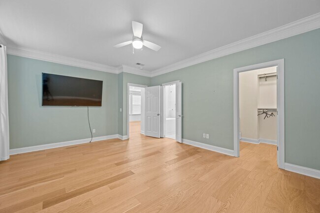 Building Photo - 720 Goodlet Cir