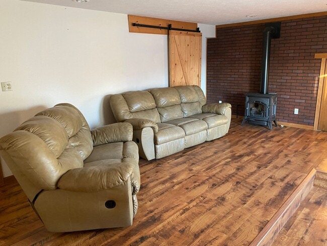 Building Photo - 3bed 2bath Home with Atwood Lake Views