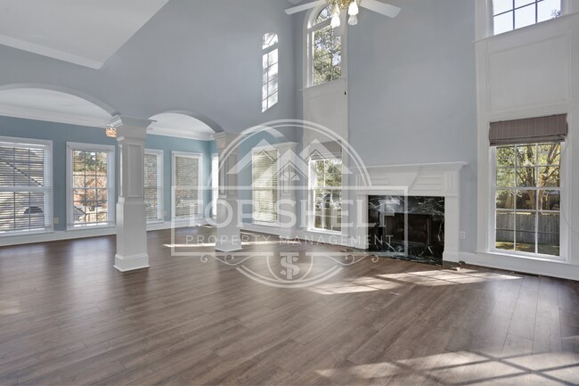 Building Photo - 127 Tara Blvd