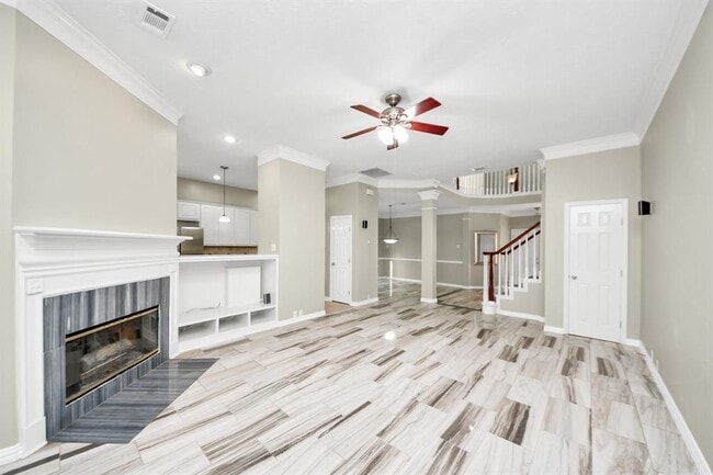 Building Photo - 12819 Kingsbridge Ln