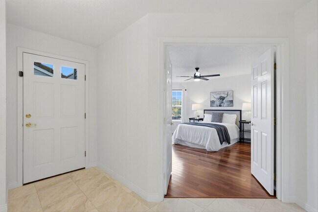 Building Photo - 17903 Ridge Lake Dr