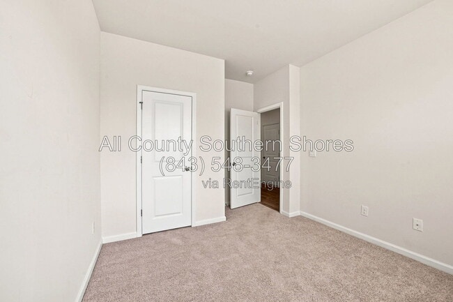 Building Photo - 3414 Bells Lk Cir