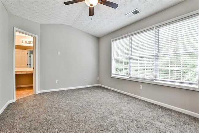 Building Photo - 754 Celeste Ln