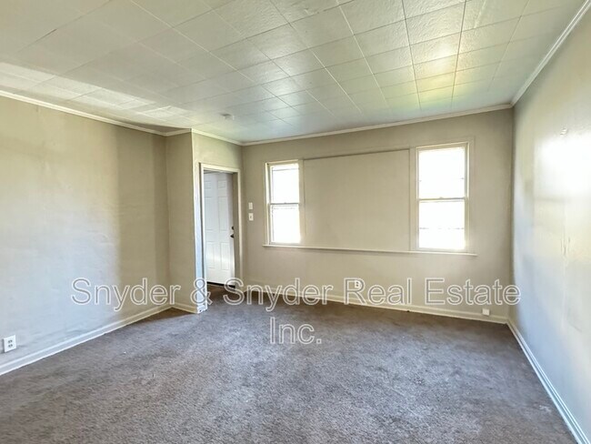 Building Photo - 748 Corley St