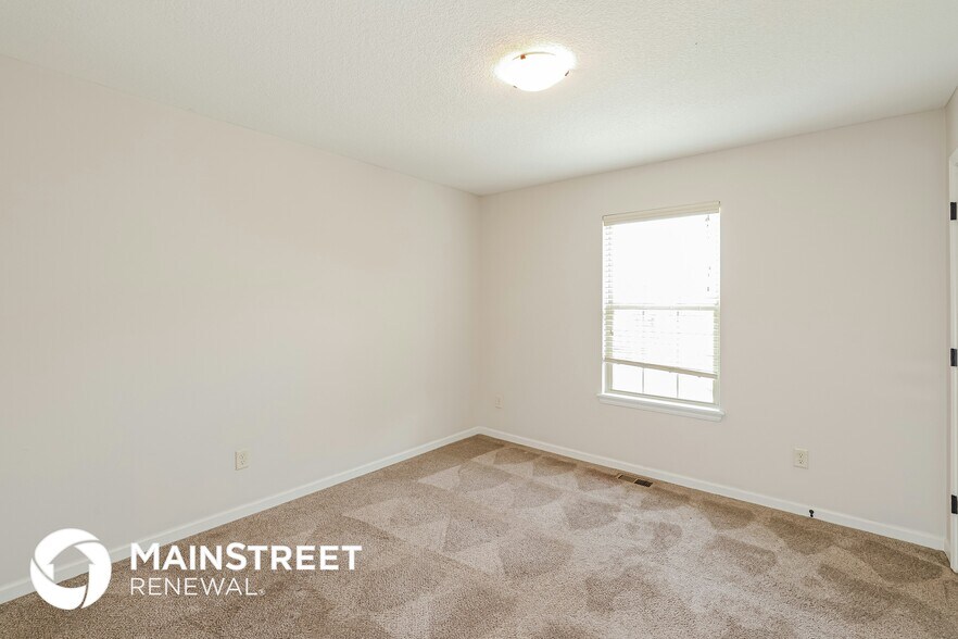 Building Photo - 18613 East 20th St S