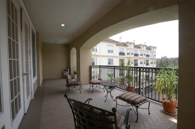 Primary Photo - 7575 Kirby Dr