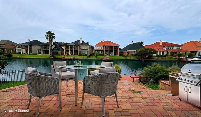 Building Photo - 14330 Ayers Rock Rd
