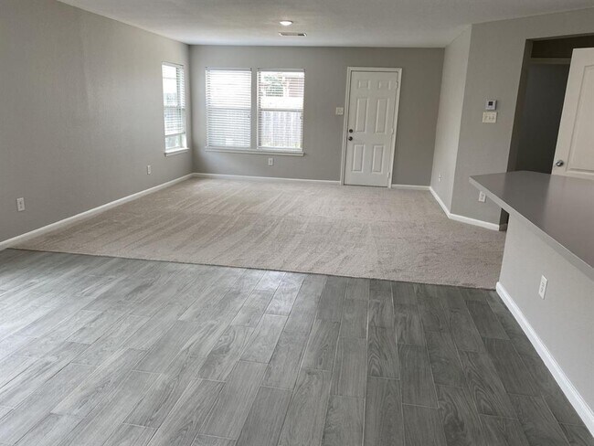 Building Photo - 18739 Naples Ridge Ct