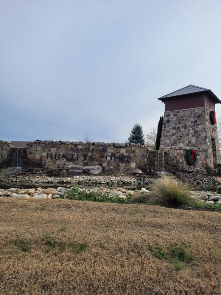 Building Photo - 803 Long Leaf Rd