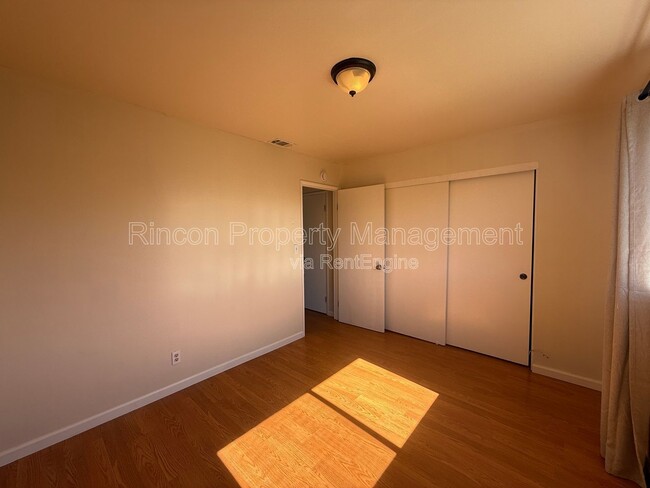 Building Photo - 3260 Taffrail Ln