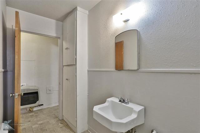 Building Photo - 603 N 18th St