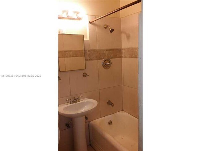 Building Photo - 215-230 30th St