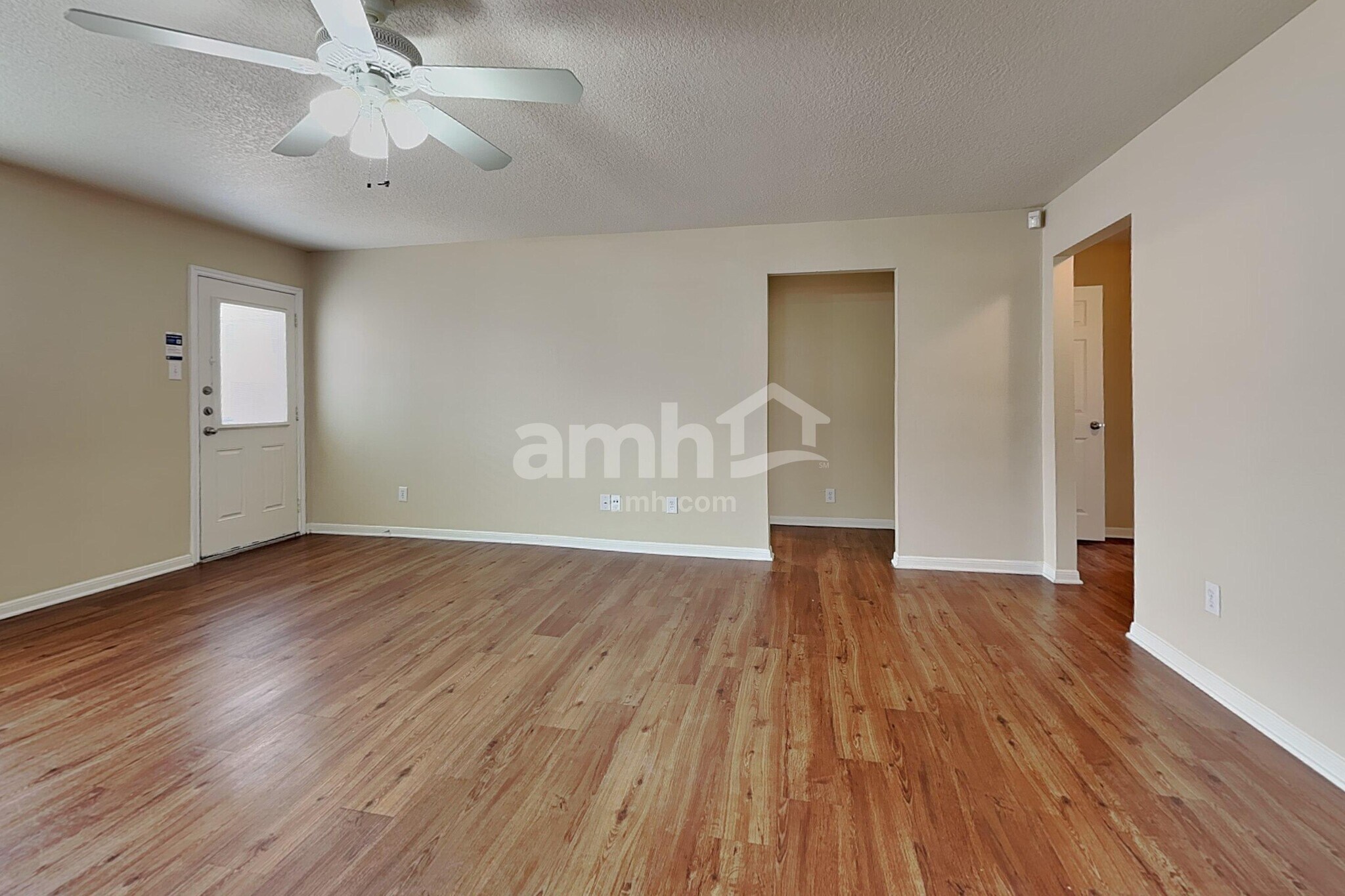 Building Photo - 5602 Darby Square Trl