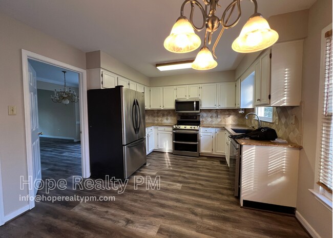 Building Photo - 5303 Highberry Woods Rd