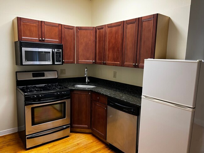 Building Photo - 295 Nahant Rd