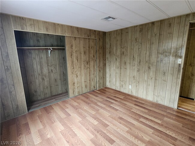 Building Photo - 1111 Hardy Ln