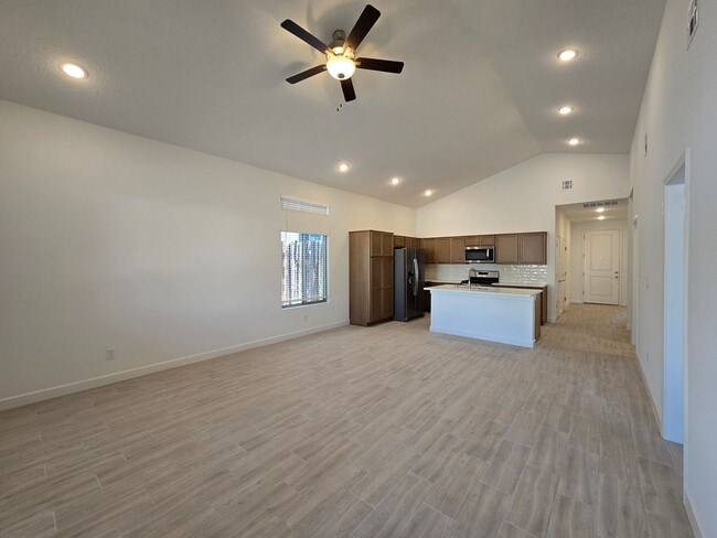Building Photo - 4038 Fairly Rd