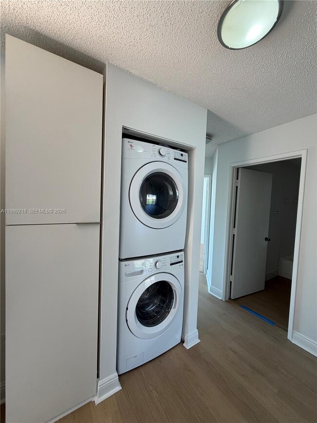 Building Photo - 4768 NW 114th Ave