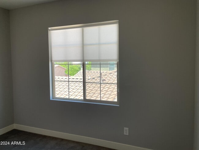 Building Photo - 4624 E Vista Bonita Dr