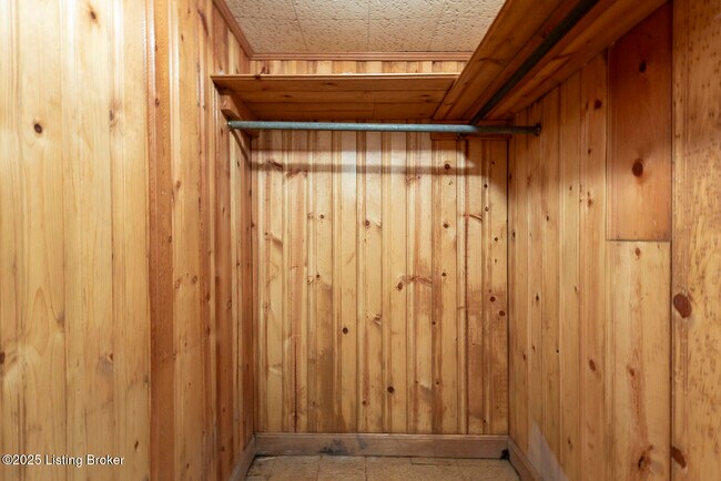 Building Photo - 3725 Warner Ave