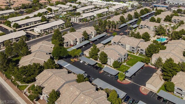 Building Photo - 5055 W Hacienda Ave