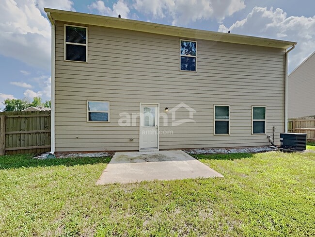 Building Photo - 4043 Clay Ct SE