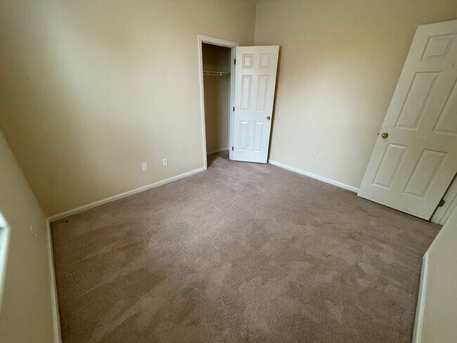 Building Photo - Beautiful Ranch home in Masterson Station                260615