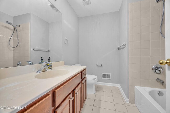 Building Photo - 10 Deepwater Cir