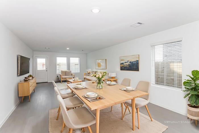 Building Photo - 3057 Majestic Sunrise Dr