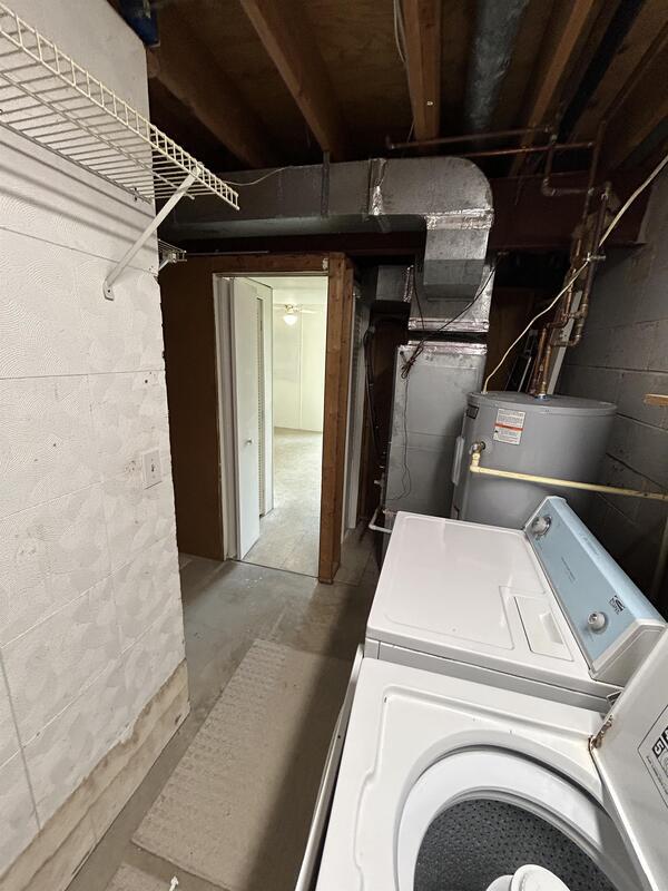Building Photo - 3658 Joycin Ct