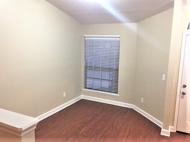 Building Photo - 4466 Hunters Haven Ln E