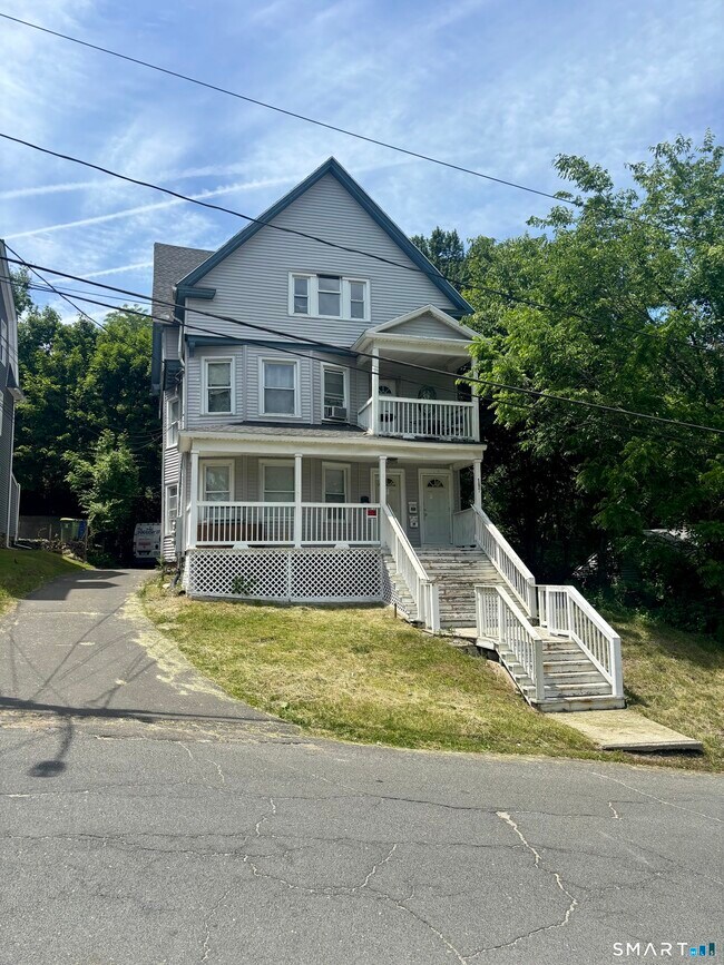 Building Photo - 185 Monmouth Ave