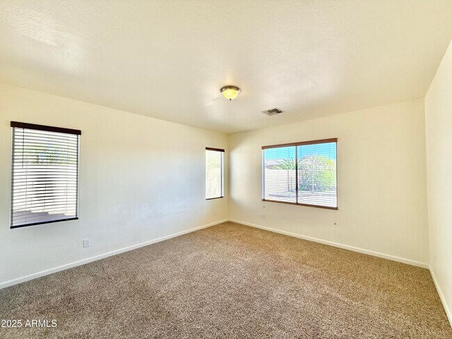 Building Photo - 1819 S 238th Ln