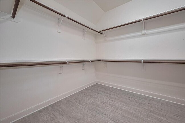 Building Photo - 155 Lindenberry Cir