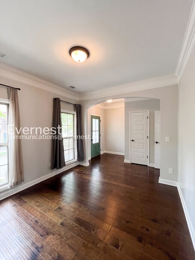 Building Photo - 1828 Wild Oaks Ct