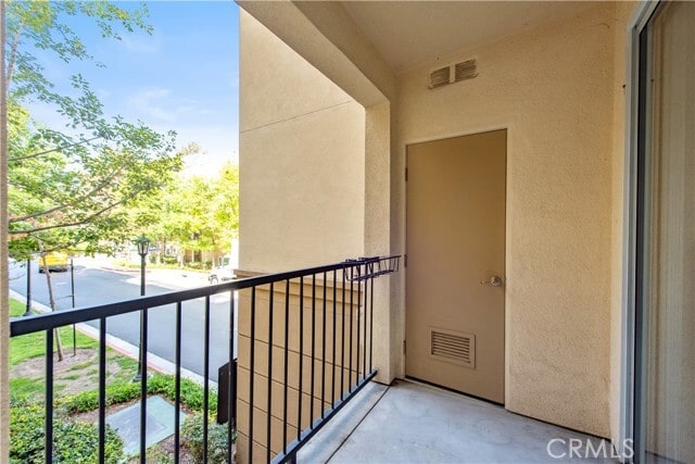 Building Photo - 3239 Watermarke Pl