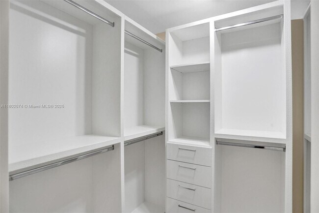 Building Photo - 8816 Collins Ave