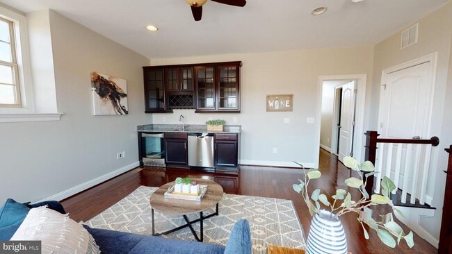 Building Photo - 726 River Mist Dr